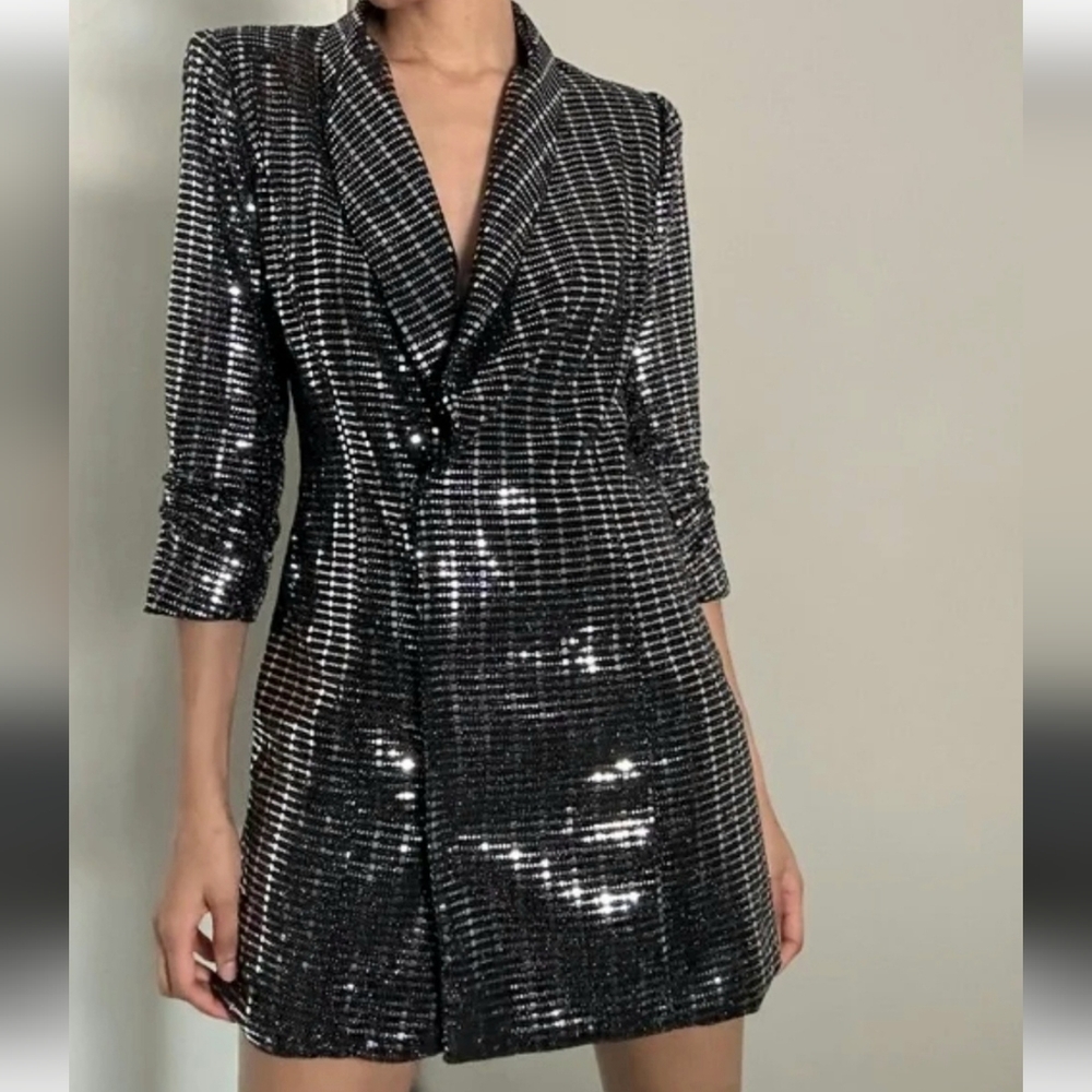 Forever 21 Black Silver Metallic Sequin  Blazer/Dress Size S